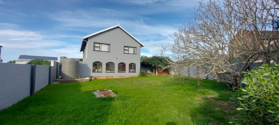 6 Bedroom Property for Sale in Gouritsmond Western Cape